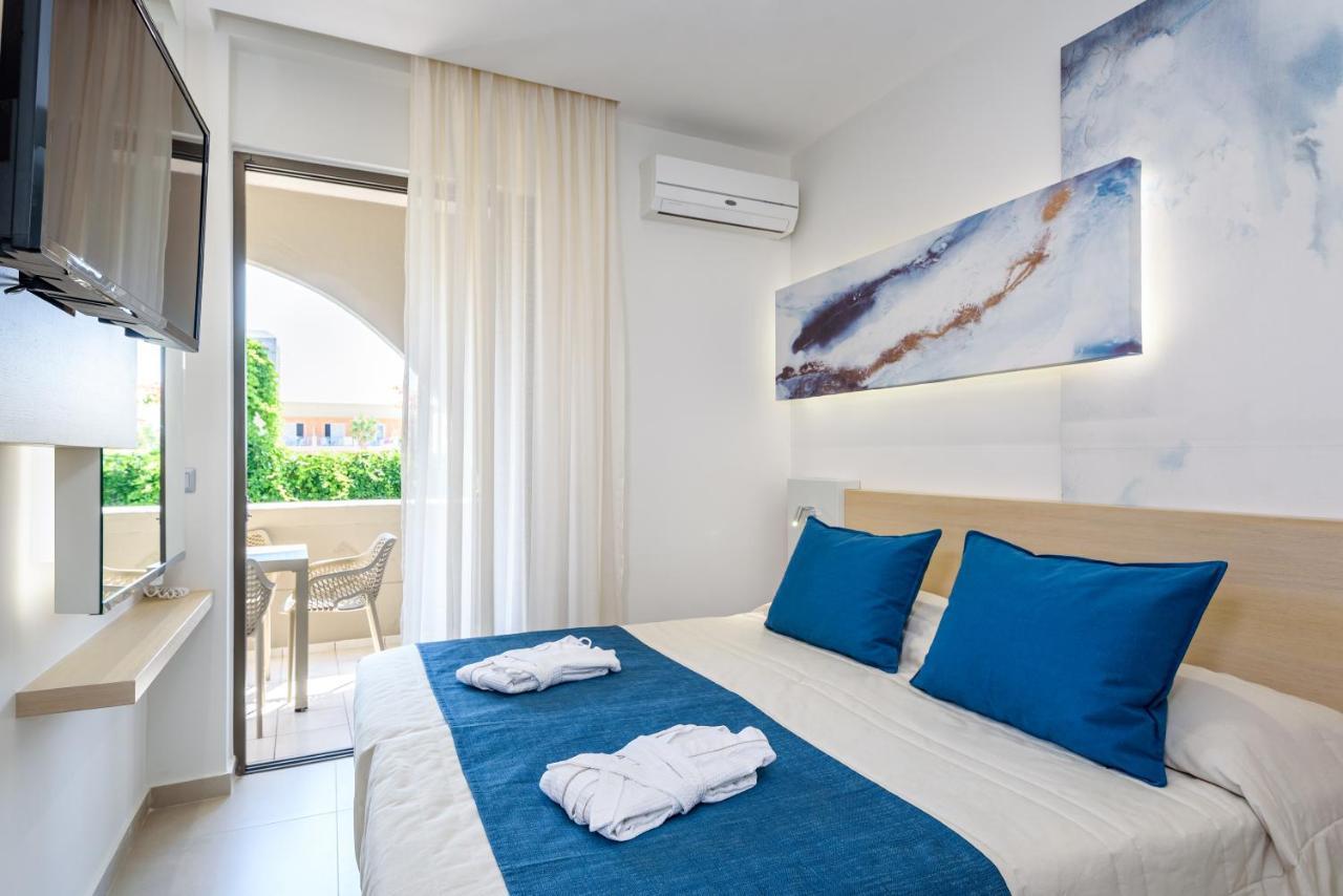 Marinos Beach Hotel بلاتانيز المظهر الخارجي الصورة
